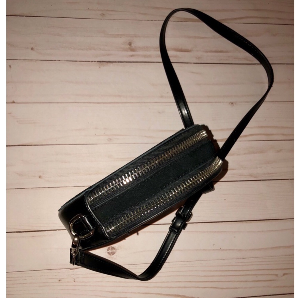 Adorable crossbody